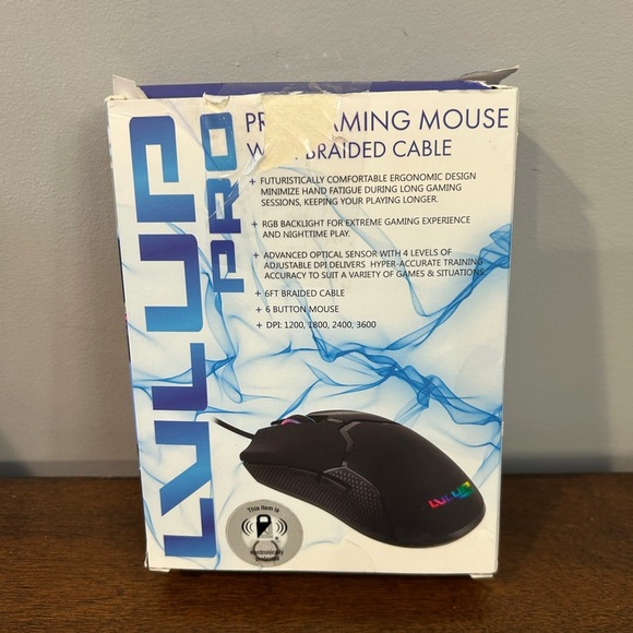 LVLUP Pro Gaming Mouse With Braided Cable NEW Open Box! all Contents are there. - Picture 2 of 4